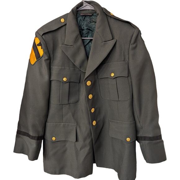 Army Blazer/Jacket with Gold Tone Buttons 42 Short - Picture 1 of 10